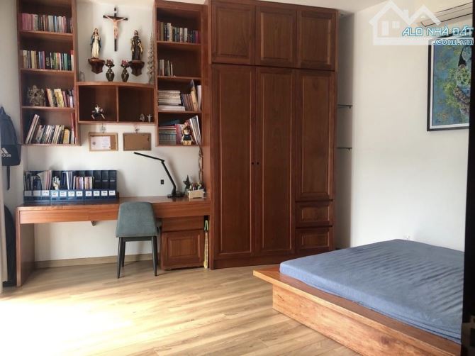 Nhà đẹp vị trí vàng Q4, 4.2x30m, 3 tầng chỉ 10 tỷ - 4