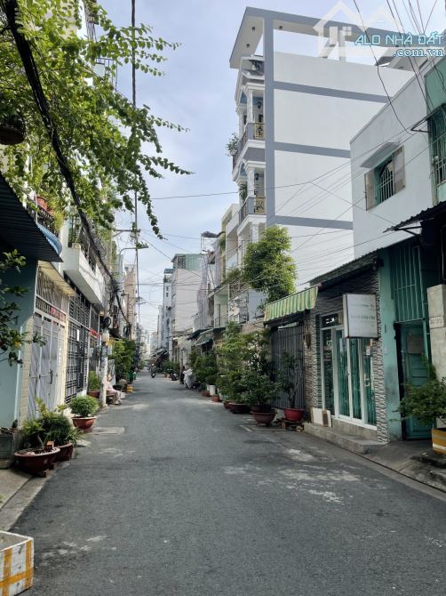 🏘🔥PHÚ TRUNG, TÂN PHÚ – NHÀ ĐẸP GIÁ TỐT, GẦN ĐẦM SEN- 42M2 - 4.2x10 M - CHỈ 6 TỶ. - 4