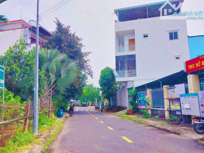 Phòng Hẻm 108  LÃ XUÂN OAI, FPT, HUTEC, UFM Chỉ 3 Triệu 1 28m2 - 4