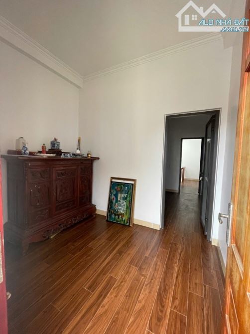 Miêu Nha. Tây Mỗ. 38m. 5 tầng. Nhà đẹp xây mới. Lô góc 3 thoáng. Ngõ rộng gần phố. 6,2 tỷ - 4