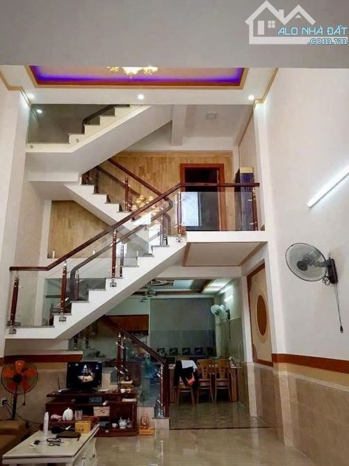 🏡 BÁN NHÀ 4 TẦNG HẺM 7M KHU VIP  – TRẦN THỊ NĂM, GẦN BV.Q.12 GIÁ : 5,2 TỶ - 4