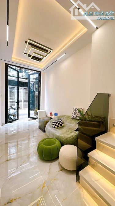 CHỈ 4 Tỷ 1 SỞ HỮU NGAY NHÀ MẶT TIỀN ĐƯỜNG SỐ Q4 - KHU DÂN CƯ HIỆN HỮU KHÔNG LO GIẢI TOẢ. - 4
