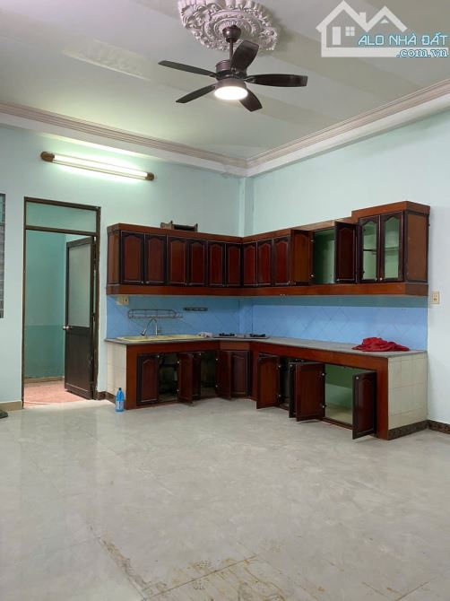 cho thuê nhà 1t2l gần siêu thị big c tân hiệp 3phòng ngủ giá rẻ - 4