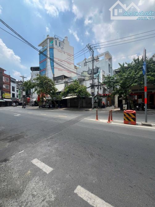Bán nhà HXH -Trường chinh -Tân bình DT:43m2-4tầng -mặt tiền 4m -giá:8,8tỷ. - 4