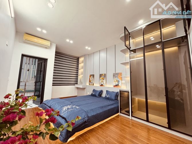 NHÀ ĐẸP HỒ TÂY PHỐ XUÂN LA  XUÂN ĐỈNH DT 40m2/44 x 5 Tầng 8. tỷ - 5