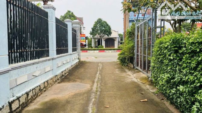 CĂN NHÀ NGANG 10m NGAY SÁT ĐƯỜNG 44A HƯỚNG VỀ BIỂN PHƯỚC HẢI - DT 10x12 - 118m có 40m tc - 5