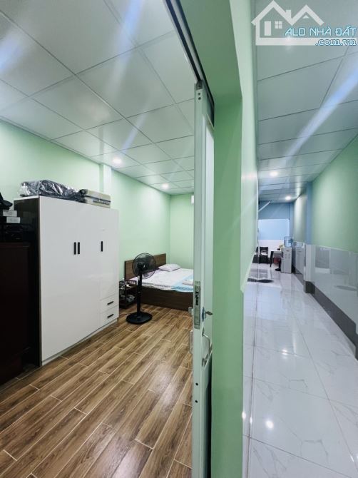 BÁN GẤP NHÀ HẺM XE TẢI HƯƠNG LỘ 2 ( 83m2 , 2 tầng ) Giá 5.3Tỷ thương lượng - 5