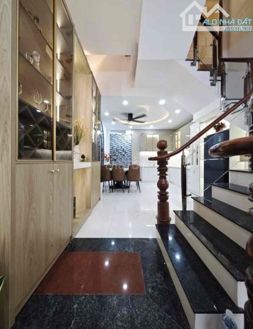 TÔI VỀ HƯU CẦN BÁN NHÀ ĐƯỜNG ĐIỆN BIÊN PHỦ, QUẬN 3- GIÁ 5TỶ290/ 54M2-(4x13,5M) ĐƯỜNG ÔTÔ - 5