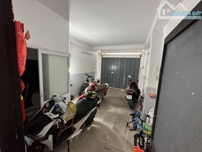 Nhà 2 mặt tiền đường Lê Văn Duyệt, giáp Q.1, DTCN 70m2, 1T 1L, hẻm 6m, giá 9,55 tỷ TL - 5