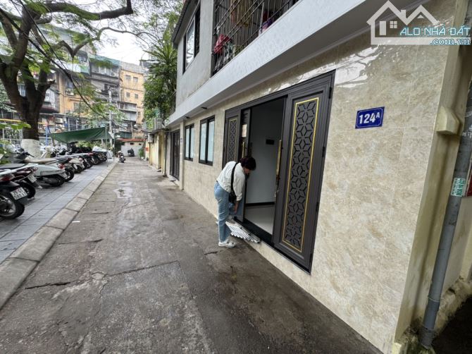 BÁN NHÀ TẬP THỂ NGHĨA TÂN 2 CĂN 120M2 KINH DOANH SẦM UẤT, OTO ĐỖ CỬA GIÁ 8,5 TỶ - 5