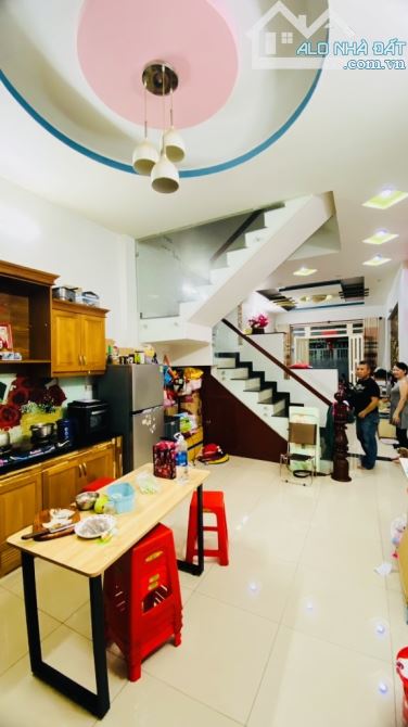Bán Nhà Kinh Dương Vương 4x15.5m 70m2 3Lầu Giáp Hậu Giang Q6, Gần BẾN XE MIỀN TÂY, 8 Tỷ Tl - 6