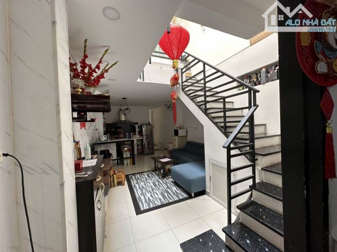 Nhà 2 mặt tiền đường Lê Văn Duyệt, giáp Q.1, DTCN 70m2, 1T 1L, hẻm 6m, giá 9,55 tỷ TL - 6