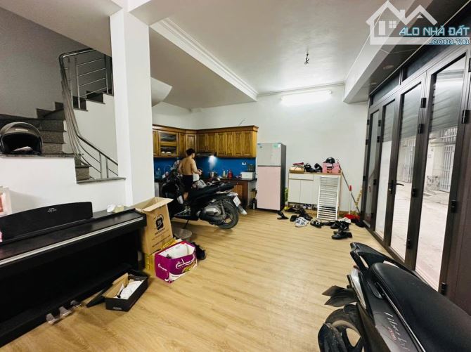 Bán Nhà Xuân Đỉnh, Gần Võ Chí Công, Xuân Tảo. Bắc Từ Liêm. DT : 55M2. Giá : 12,9 Tỷ - 6