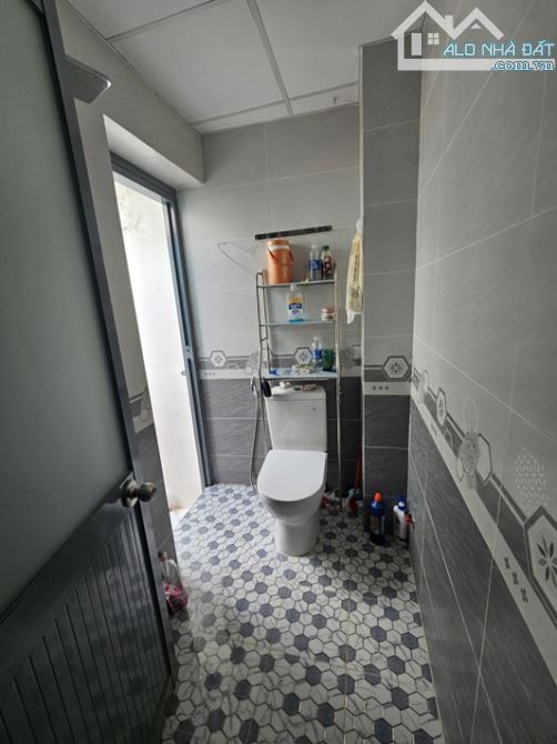 HẺM 3 GÁC THÔNG, TRẦN NGUYÊN HÃN, F13, Q8, 2 TẦNG ĐÚC, 57.0M2, 5.4 TỶ. - 6