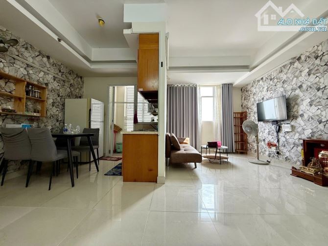 Chung cư Ruby, Nguyễn Sỹ Sách,Tân Bình:83m2, 2p ngủ,Nội thất,11tr - 7