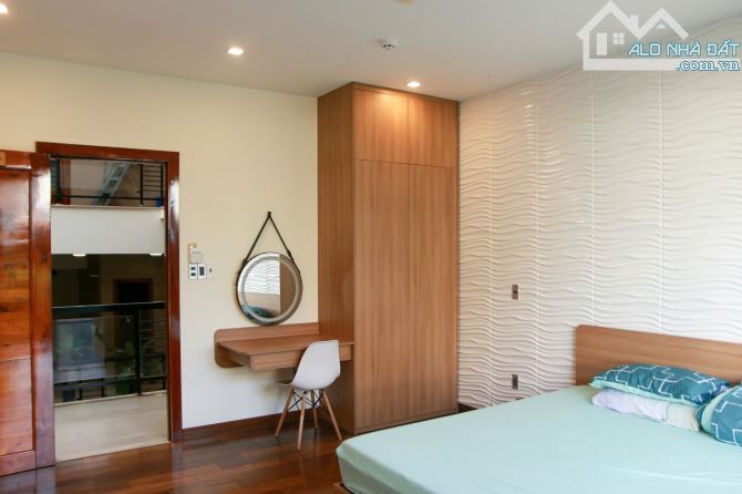 Biệt thự sân vườn khu vip Lam Sơn - Nguyễn Huy Tưởng P6 Q. BT 4 tầng hiện đại sang trọng.! - 8