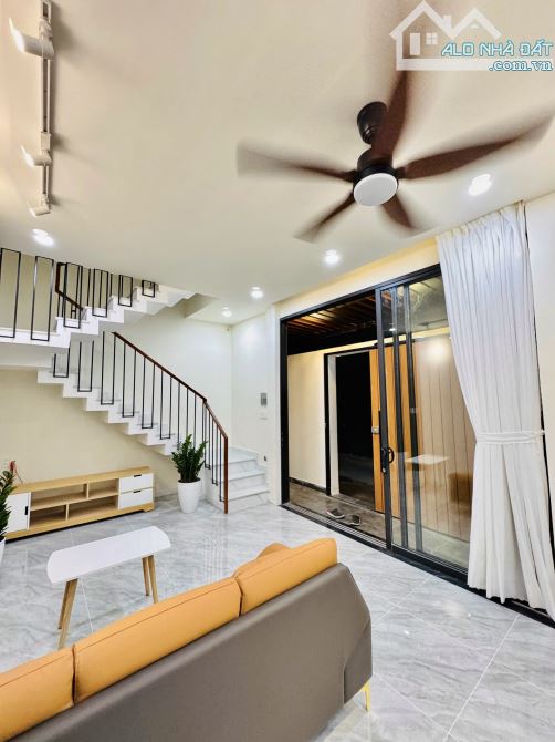 ✨ NHÀ MỚI 100% sàn BTCT (tặng thiết bị VS INOX cao cấp, tủ bếp, sofa, bàn ăn,...) - 5,6 TỶ - 9