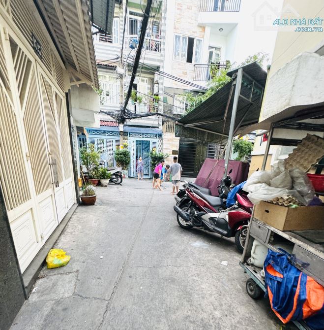 NGUYỄN HỮU HÀO - KHU ĐƯỜNG SỐ 41  TRUNG TÂM QUẬN 4 - 2 TẦNG KIÊN CỐ  HẼM KHU ĐƯỜNG SỐ CỰC - 9