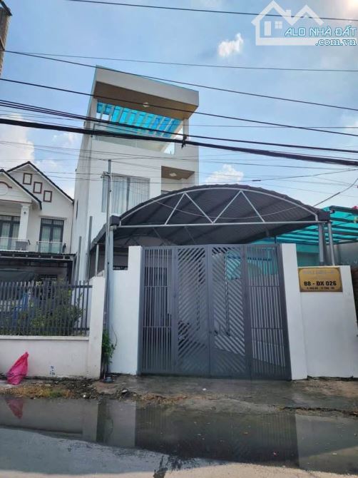 Nhà Phú Mỹ - TDM: 1 Trệt 1 lầu 1 tum: 3 ty 950 tr, - 8