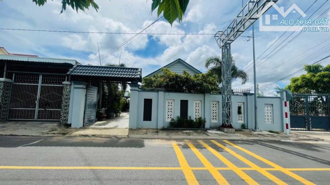 Căn nhà 535m2-168tc góc 2 mặt tiền TL44B - 9