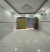 Bán nhà Hồng Lạc, ngay Lạc Long Quân, trung tâm Tân Bình, 24m2 - 2 tầng, chỉ hơn 2 tỷ.