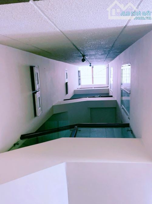 Bán nhà lầu bên hông Bệnh Viện Đồng Nai, Tam Hòa, Biên Hòa, 72m2, giá 7 tỷ 950.