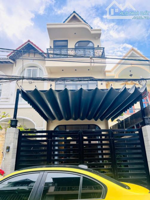 🏡CHỈ 11 TỶ CHO CĂN NHÀ PHỐ ĐẸP, NỘI THẤT CAO CẤP, DT :122m2(4.5x17) ĐƯỜNG MÊ LINH,P9
