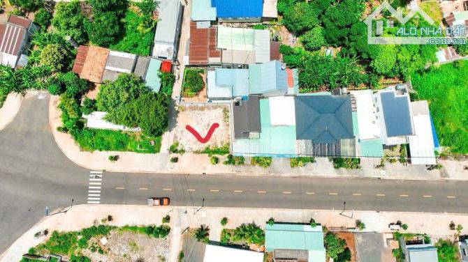 TRUNG TÂM THỊ TRẤN ĐẤT ĐỎ - BRVT - 200m2 - 3ty300