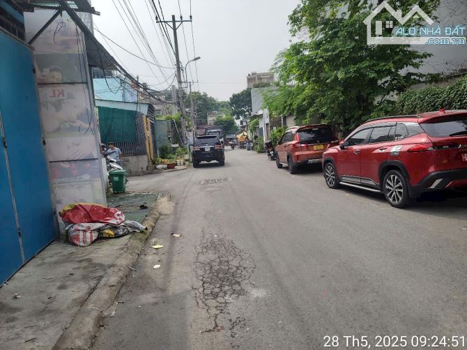 Bán nhà cấp 4 hẻm đường 11 p Linh Xuân Tp Thủ Đức