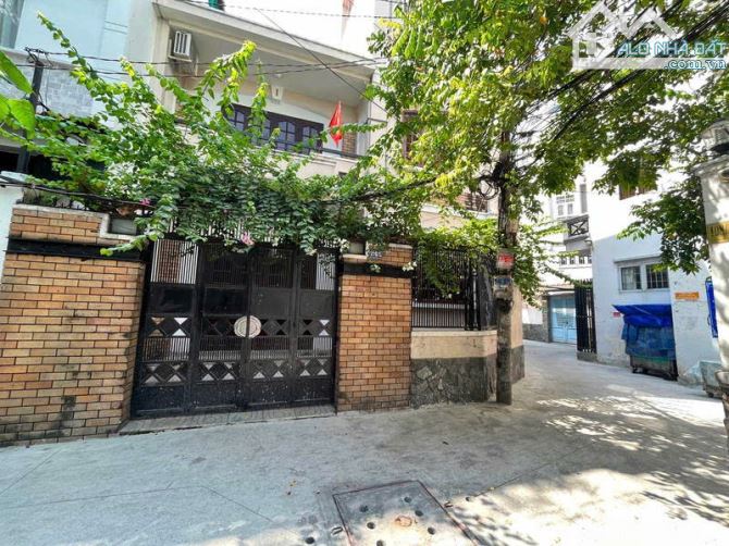 BIỆT THỰ CỔ LÔ GÓC HXH TRẦN QUANG DIỆU TRUNG TÂM QUẬN 3, KHU AN NINH 19.6 TỶ,