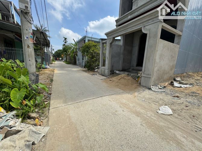 Bán 100m2 đất mặt tiền đường Nguyễn Cửu Vân, TP Huế. cạnh Eco Garden