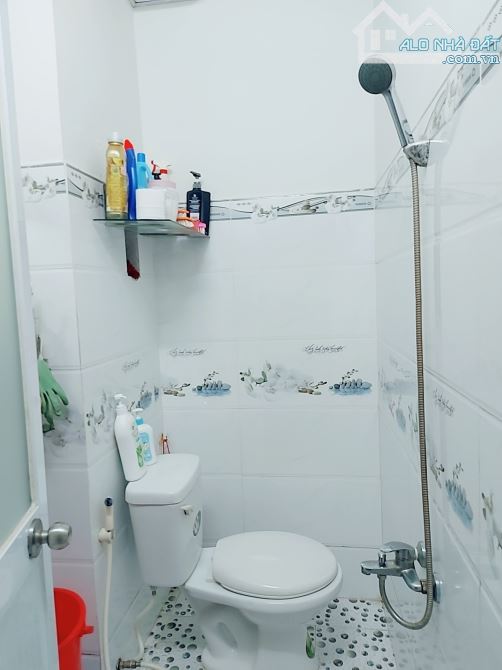 Bán gấp nhà 51m2. 2 tầng. Trần thị Trọng.(cống lỡ) .p15. Tân Bình