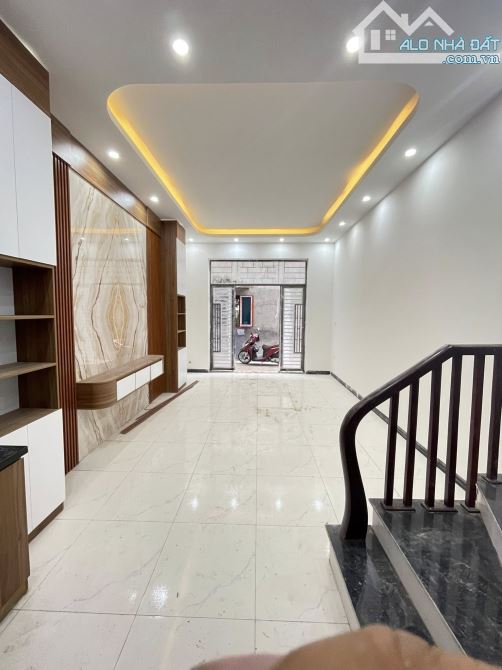 NHÀ HUYỀN KỲ PHỐ XỐM HÀ ĐÔNG, 35M, 5T, MT3,5M, GIÁ 4,7 TỶ