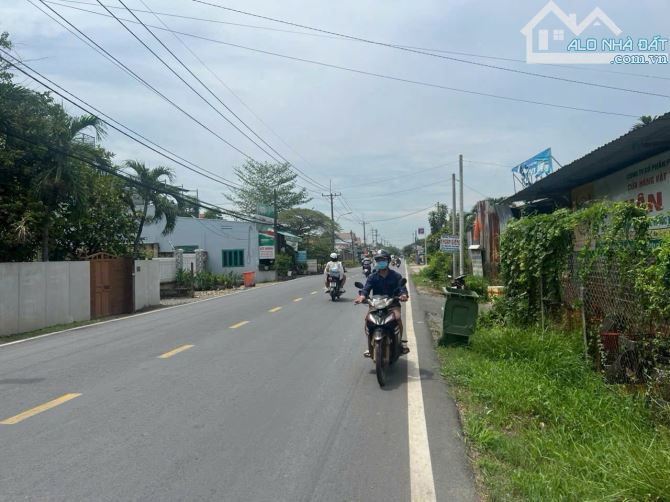 BÁN ĐẤT THỔ CƯ MT TỈNH LỘ 15, GIÁ TỐT NHẤT KHU VỰC THUẬN TIỆN LÀM KHO XƯỞNG