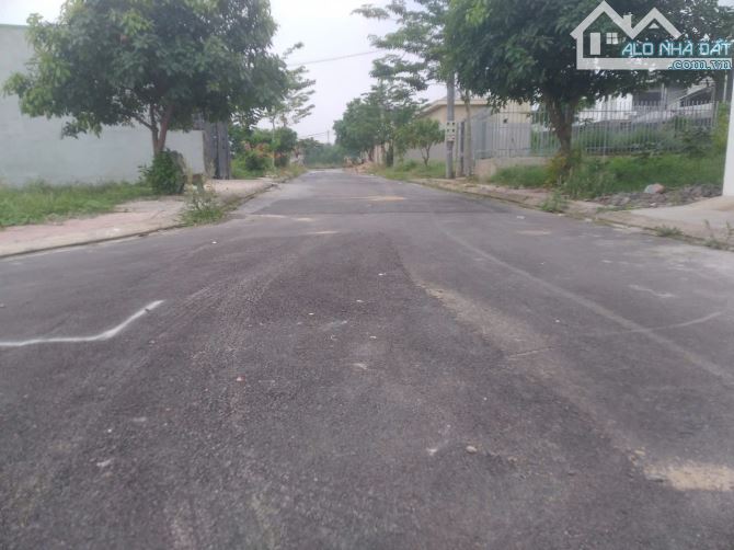 Bán 100m2 đất sổ riêng Sông Trầu, Trảng Bom, Đồng Nai, 600 triệu. - 1