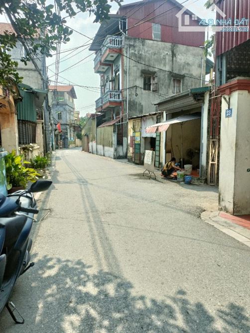 VỠ NỢ CẦN BÁN GẤP 💥 BÁN ĐẤT PHÚ THỊ - GIA LÂM - Ô TÔ THÔNG - VUÔNG VẮN 65M2  💸 4.05 TỈ
