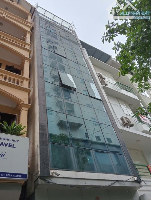 Bán tòa nhà KD ô tô vào nhà Nguyễn Thị Định Diện tích 60m2, 6 tầng, giá 35 tỷ
