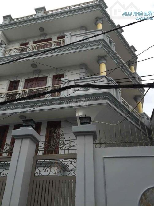 Cần bán nhà 122/ Trần Đình Xu, Phường Nguyễn Cư Trinh, Quận 1