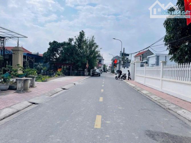 ✅ CẦN BÁN LÔ GÓC 137M NGANG 5M XÃ ĐẠI ĐỒNG , KIẾN THỤY , GẦ DỰ ÁN VIN. GIÁ CỈ 23 TRIỆU.