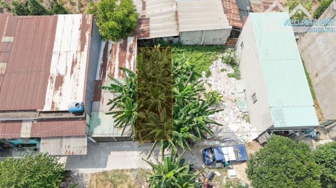 Bán lô đất vuôn vứt, khu dân cư hiện hữu, dân trí, an ninh, các 300m ra Ngã tư Bình Phước.