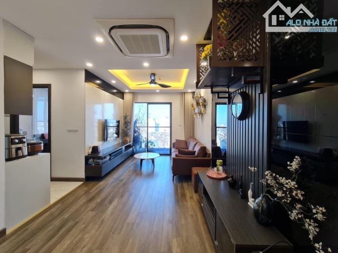 Cho thuê căn hộ cao cấp Center Point Lê Văn Lương 2 phòng ngủ full đồ đẹp giá chỉ 15 triệu