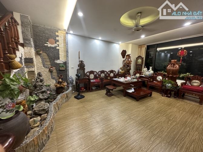 B.ÁN NHÀ-NGÔ GIA - DÂN XÂY -60m2-4T NHỈNH 9.4 TỶ-MẶT TIỀN RỘNG -GẦN PHỐ -DK DÒNG TIỀN  ĐỈN