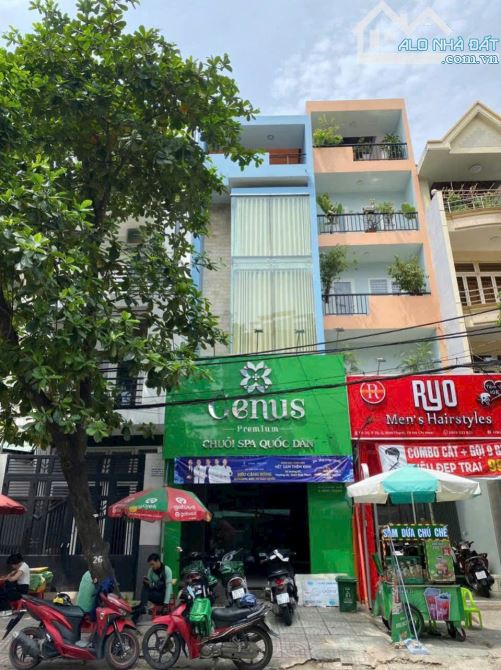 Bán nhà mặt tiền D5 P.25 Q.BT ngang 4.2 85m2 4 Tầng Giá 24 Tỷ