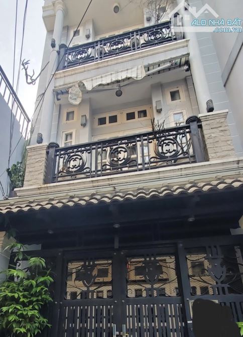 Nhà 4 Tầng, Trần Hữu Trang, 53m2, 4,5 x 12, Phú Nhuận, chỉ 9 tỷ TL