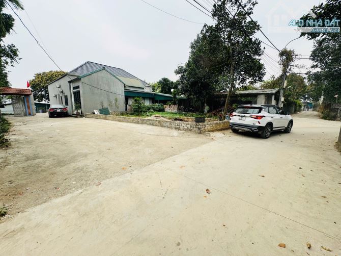 135m Lô góc đường Thông Khu Công nghệ cao Hoà Lạc