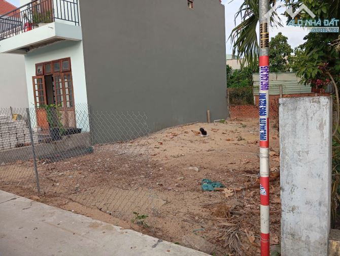 Siêu rẻ, kiệt Nguyễn Tất Thành,Hội An, 102m2, ngang 7m giá chỉ 1,x tỷ
