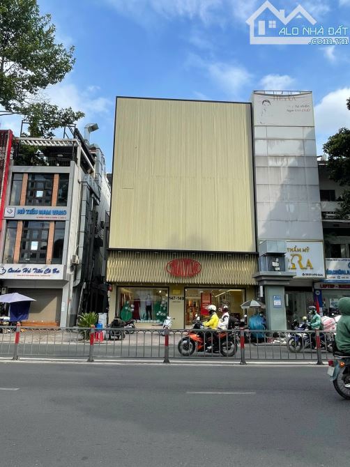 Bán nhà MT đường 3/2, Quận 10 - 162m2 (8.5 x 17m) - 5 Tầng TM - HĐT 220Tr/Th - Bán 65 Tỷ