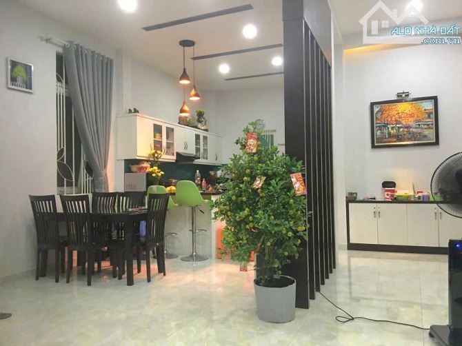 💥BIỆT THỰ - CHÍNH CHỦ XÂY -💥90M2💥- 3 TẦNG HOÀN CÔNG - BẠCH ĐẰNG - HÀNG XANH - CHỈ 8.xTY