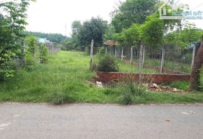 Cần bán lại lô đất Tân Phú Trung củ chi 155m2 full thổ cư giá bán 870 triệu, Sổ Hồng Sẵn