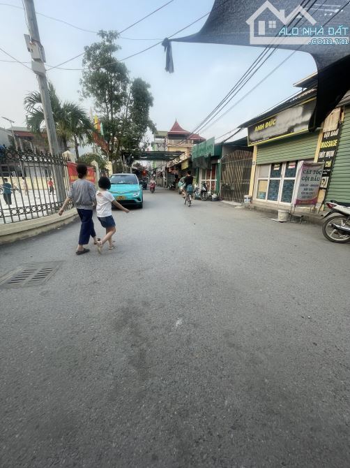 Bán Đất Siêu Đẹp Lô Góc, Mặt Đường Rộng ÔTô Trung Tâm Tổ 15 Yên Nghĩa Hà Đông Giá 3.2tỷ